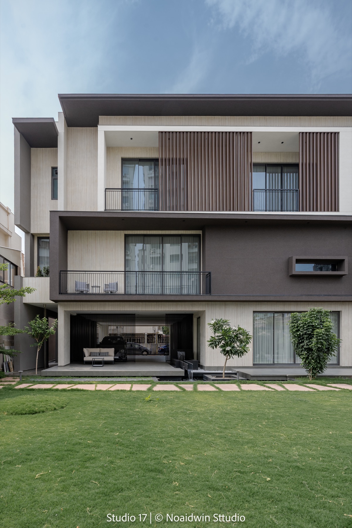 BALDANIYA HOME garden elevation
